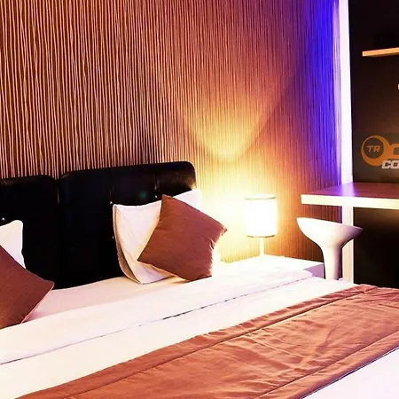 Gold Beylikduzu Motel para Casais