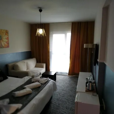 Gold Beylikduzu Motel para Casais Istambul